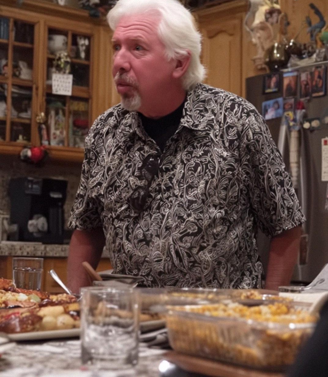 На дне рождения свекрови в нашем доме мой свёкор крикнул: «Замолчи! Ты здесь никто!» – ответ мужа довёл меня до слёз